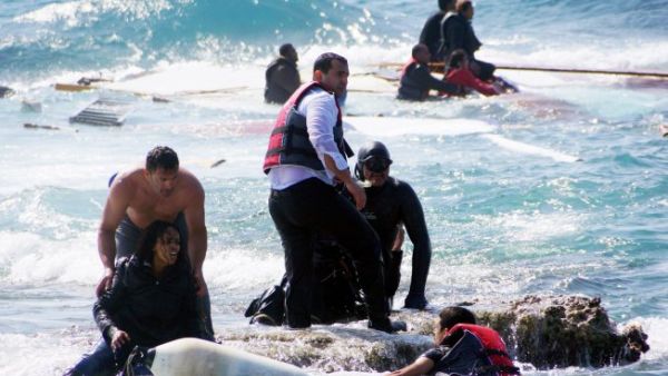 A group of Turkish fishermen claims the Greek Coast Guard sunk a dinghy full of migrants. (AFP/File)