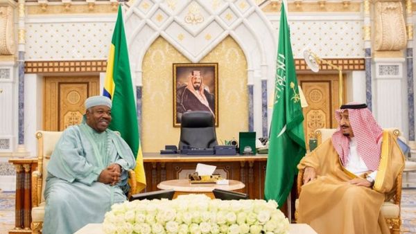 آخر ظهور للرئيس الغابوني كان مع الملك سلمان في 24 تشرين أول الماضي بالرياض 