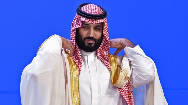 ماكرون تحدث بطريقة حازمة مع ابن سلمان بحسب مسؤول فرنسي