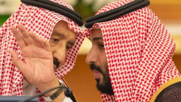 ابن سلمان يظهر بفيديو لأول مرة منذ حادثة الخزامى
