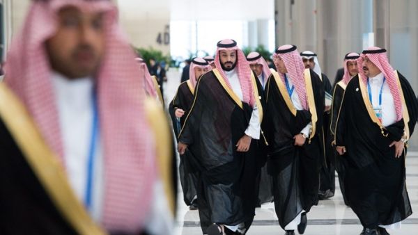 في السعودية ثورة تلبس رداء الإصلاح في السعودية ثورة تلبس رداء الإصلاح