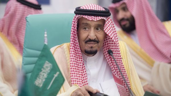يخشى ابن سلمان أن يتفاجأ بوفاة والده قبل أن يحيّد رموزا فيكون استلامه للسلطة حينها أصعب 