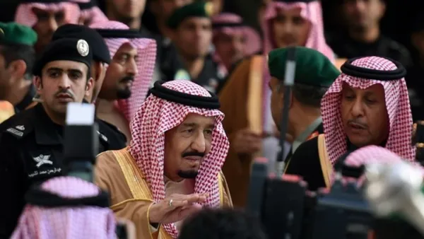 خاطب الملك الصحافيين والصحافيات: "نحن يا إخوة وأخوات يا أبناء وبنات في بلد الإسلام ـ أرشيف
