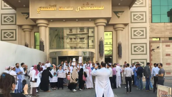  ملكية المجموعة تعود إلى رجل الأعمال معن الصانع، وقد انفصلت عن مجموعة القصيبي السعودية 