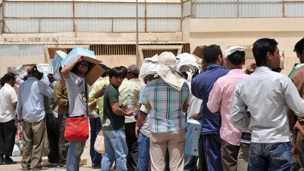 According to officials, the presence of illegal workers in the country is a security, economic, social and health risk for Saudi Arabia. (AFP/ File) According to officials, the presence of illegal workers in the country is a security, economic, social and health risk for Saudi Arabia. (AFP/ File)