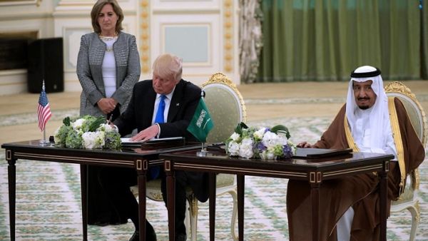 Donald Trump and King Salman during a signing ceremony at the Saudi Royal Court in Riyadh on Saturday May 20, 2017. (AFP) Donald Trump and King Salman during a signing ceremony at the Saudi Royal Court in Riyadh on Saturday May 20, 2017. (AFP)