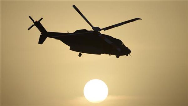 A helicopter of Saudi Special Forces flies in the capital Riyadh on May 19, 2015. (AFP/File)