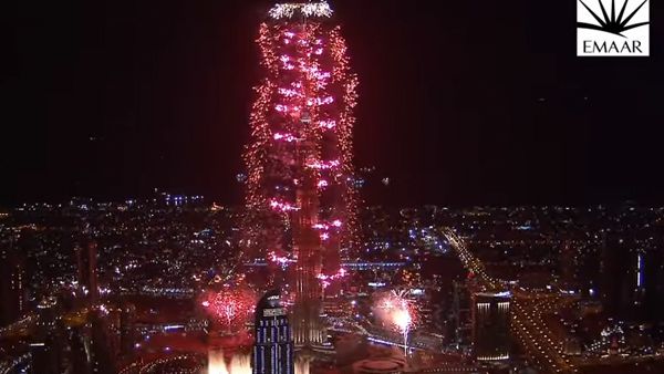 Emaar has unveiled a ‘behind-the-scenes’ video of the preparations ongoing for the ‘Light Up 2018’ spectacle in Downtown Dubai on December 31. 