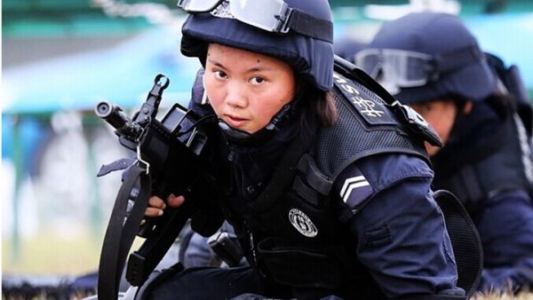 الشرطة الصينية تقتل 3 أشخاص بموطن أقلية الويغور المسلمة
