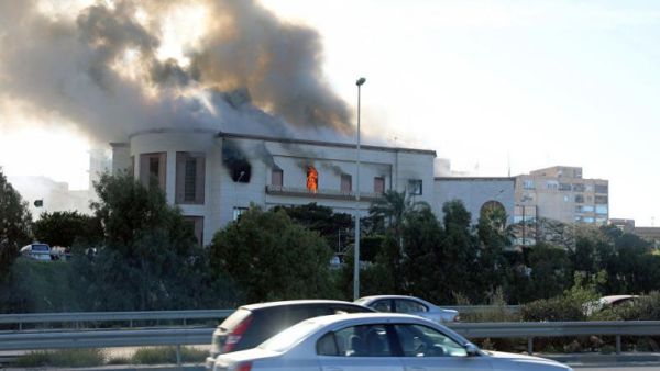 داعش  يعلن مسؤوليته عن هجوم استهدف الخارجية الليبية