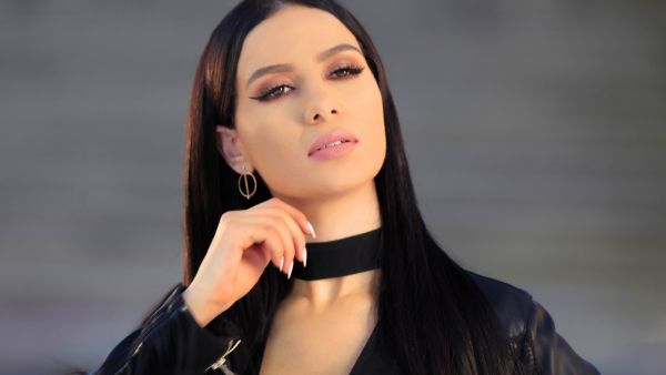 شيماء هلالي