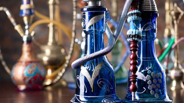Researchers have pointed out that shisha is addictive and causes similar health effects as cigarettes, yet wealthier and higher-educated Americans tend to smoke shisha rather than cigarettes. (Shutterstock)