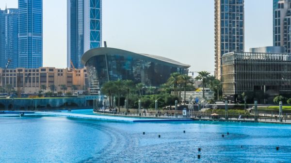 Get the complete opera-going experience (Shutterstock)