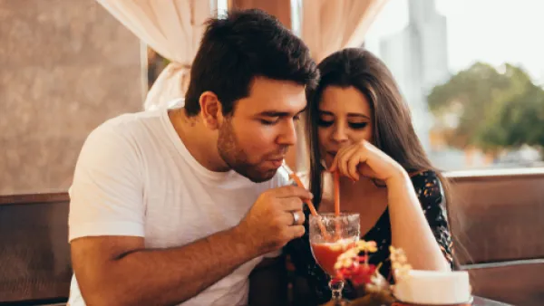  لا يعني أن الزيادة في الوزن مصير كل المرتبطين (shutterstock.com)
