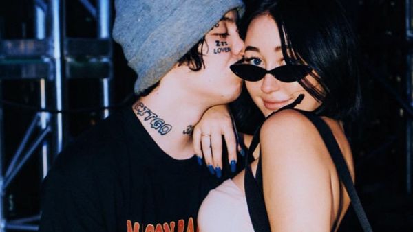 Noah Cyrus is 18 and her new beau Lil Xan is 21. (Source: noahcyrus / Instagram )