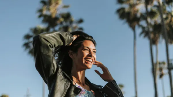 نقدم لك وصفة طبيعية، تعيد إليك لون البشرة الطبيعي سريعًا (shutterstock.com)
