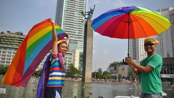 Gay Muslims in Indonesia (Twitter)