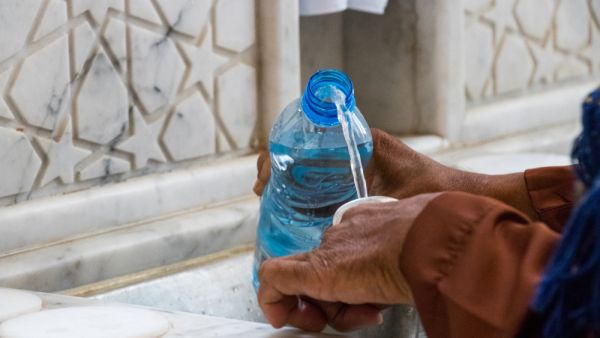  Zamzam Water (Shutterstock)