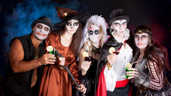 Halloween Party (Shutterstock)