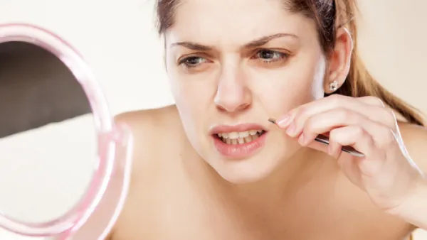 هناك عدة طرق لإزالة الشعر  لكن بعضهما باهظ الثمن وبعضها الآخر شديد الإيلام