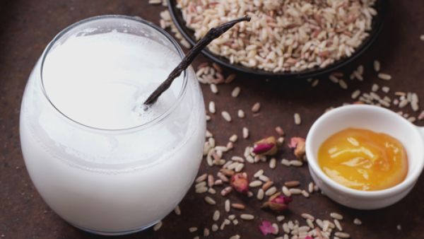 خلطة ستجعلك تبدين أصغر بعشر سنوات (shutterstock.com)