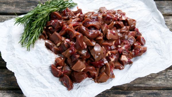 الكبدة عبارة عن نسيج يتكون بشكل رئيسي من الدم أي أنه عبارة عن تكتلات دموية (shutterstock.com)
