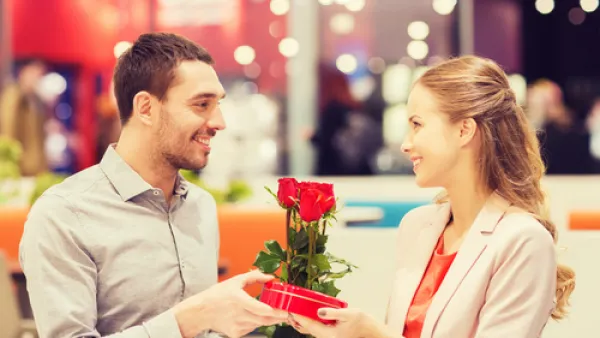 استمتع بأجمل هدايا عيد  الحب "الفالنتاين" لعام 2017