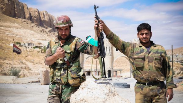 Syrian regime soldiers  (Shutterstock/File Photo)