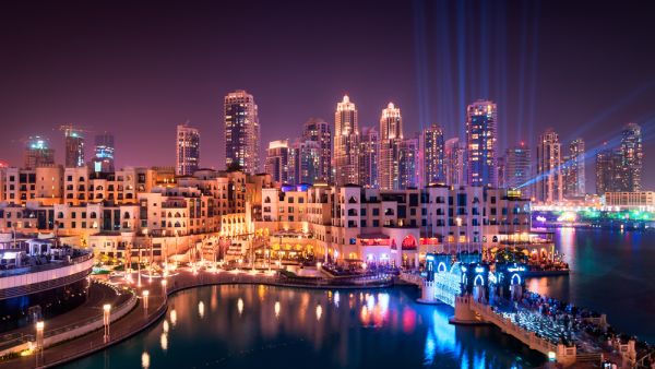 Dubai is bringing you a calendar worth of excuses to go dancing this autumn (not that you need any more) / Shutterstock