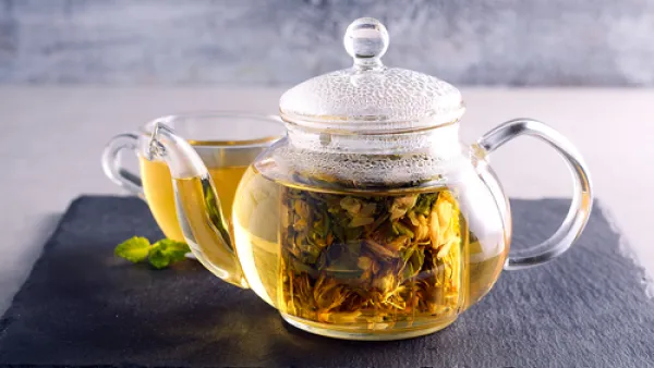 احرصي على المواظبة على تناول هذا المشروب ما لا يقل عن شهر متتابع (shutterstock.com)


