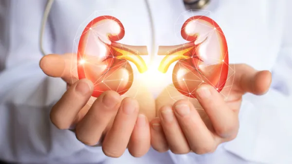 ينبغي المواظبة على ممارسة الأنشطة الحركية (shutterstock.com)
