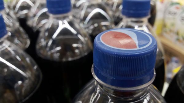 HIV is not transmitted through food or drink altogether (Shutterstock/File)