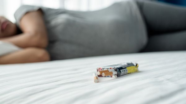 نسبة احتمال الإصابة بضعف السمع عند التعرض لدخان التبغ أثناء الحمل تصل إلى 68 بالمئة (shutterstock.com)
