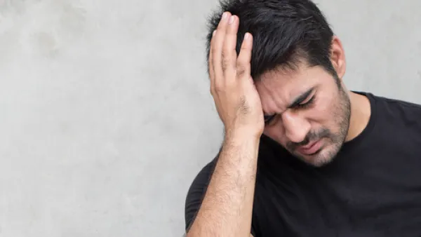 حقن البوتوكس تقلل بشكل ملحوظ من نوبات الصداع النصفي (shutterstock.com)
