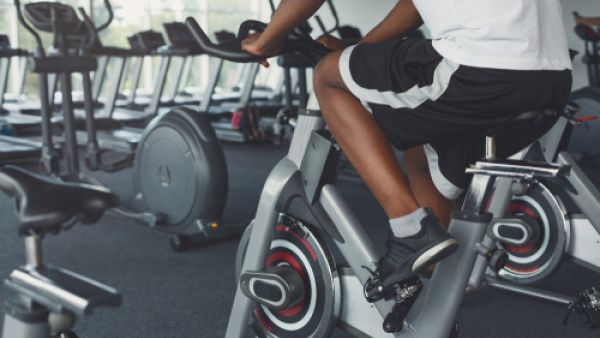 هناك رياضات تؤذي جانبا آخر للرجل (shutterstock.com) هناك رياضات تؤذي جانبا آخر للرجل (shutterstock.com)