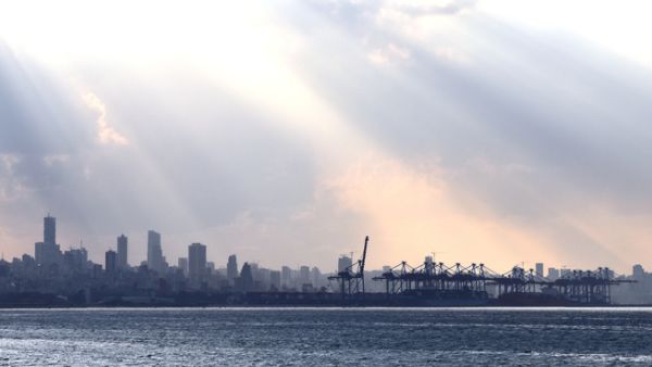 Panorama of the sea and Beirut (Shutterstock)