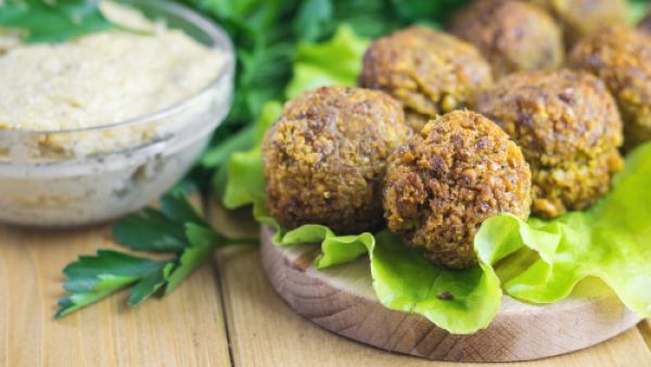 وصفة الفلافل في الفرن (shutterstock.com)