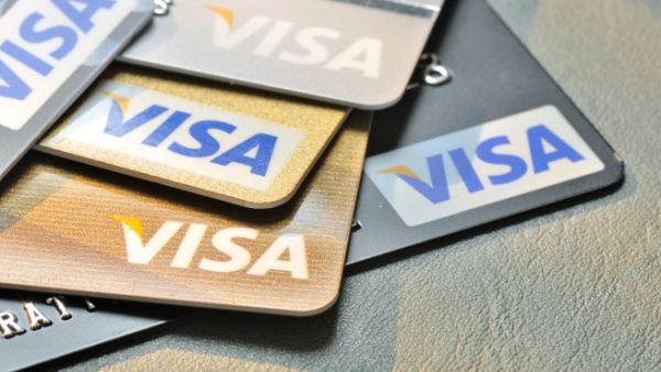Cardholders can take advantage of exclusive discounts and spend offers for hotel stays, retail, dining, entertainment, and more, through promotions with Jumeirah Hotels & Resorts, Dubai Pass, Majid Al Futtaim Leisure and Entertainment, and Meraas. (Shutterstock) Cardholders can take advantage of exclusive discounts and spend offers for hotel stays, retail, dining, entertainment, and more, through promotions with Jumeirah Hotels & Resorts, Dubai Pass, Majid Al Futtaim Leisure and Entertainment, and Meraas. (Shutterstock)