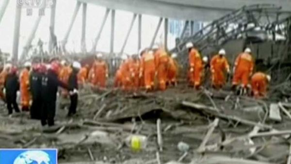 مقتل أكثر من 40 شخصا في حادث انهيار منصة بناء في وسط الصين