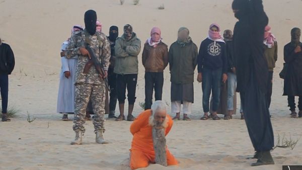 سليمان أبو حراز لحظة إعدامه في سيناء