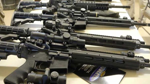 أسلحة أمريكية تعرض للبيع في سوريا عبر موقع "تلغرام"