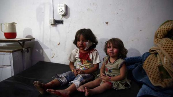  أكد المركز الروسي للمصالحة في سوريا أنه يضمن سلامة كافة المدنيين، وخاصة المرضى والمصابين، الراغبين في مغادرة الغوطة الشرقية.