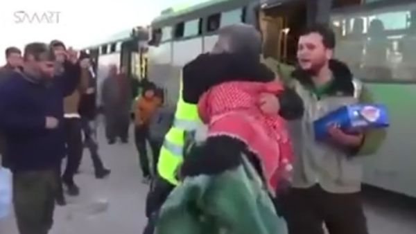 سوري يلتقي شقيقه بعد ظنّه أنه توفي 