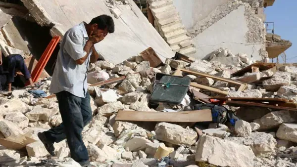 الجيش السوري يحذر مقاتلي المعارضة وعائلاتهم من البقاء في شرق حلب
