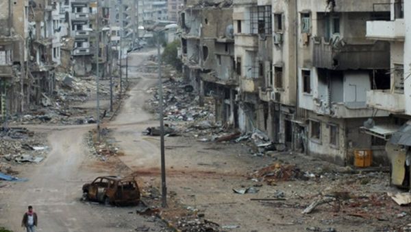 حمص تعاني من الدمار جراء قصف النظام السوري وروسيا