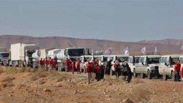 مخيم الركبان بريف حمص الشرقي يبدأ تسلم المساعدات الإنسانية