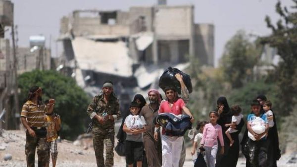 غادر نحو 500 نازح إلى سوريا في عملية تمت بالتنسيق بين بيروت ودمشق سابقا