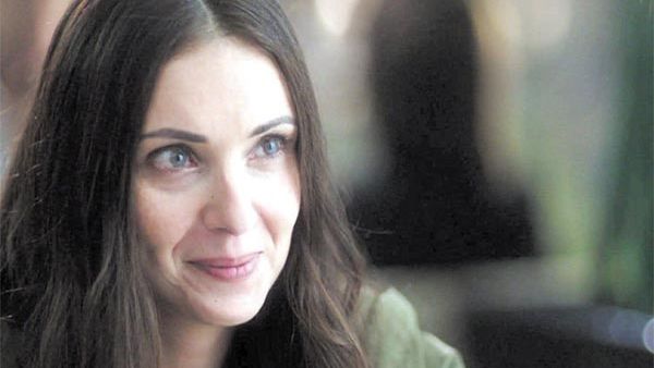 الفنانة سمر مرسي