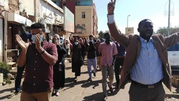 الحزب الحاكم بالسودان أكد على الاهتمام بقضايا الشباب والأجيال الصاعدة في التشغيل والتوظيف