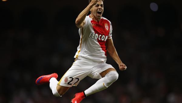 الشعراوي يحتفل بهدفه